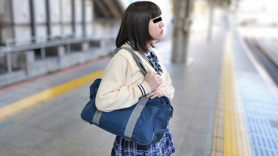 《030125_01 狙われた食べごろ制服娘  山中しおり》最新高清在线播放封面图